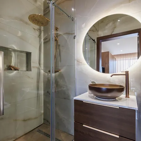 Bayleaf Coastal Appartement *