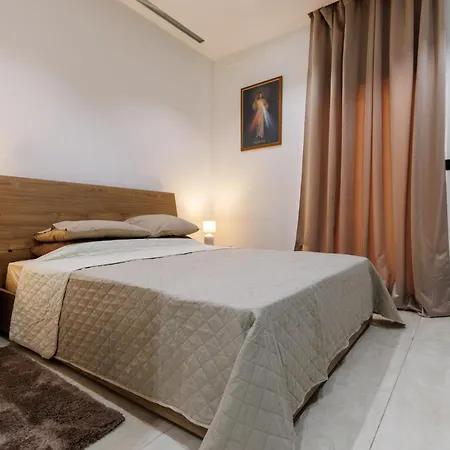 Bayleaf Coastal Appartement *
